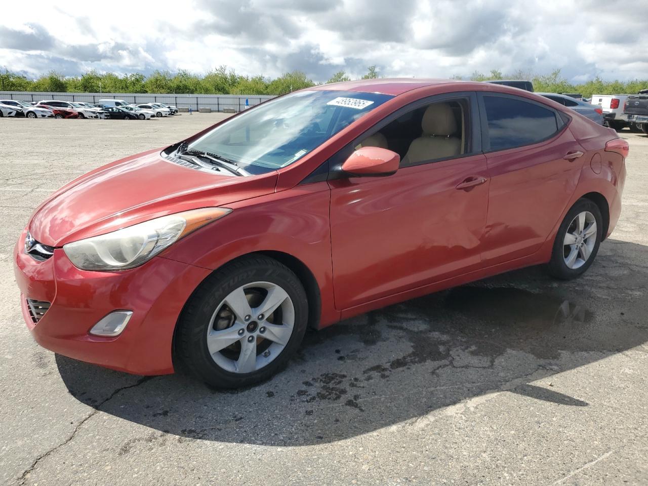 2013 HYUNDAI ELANTRA GL