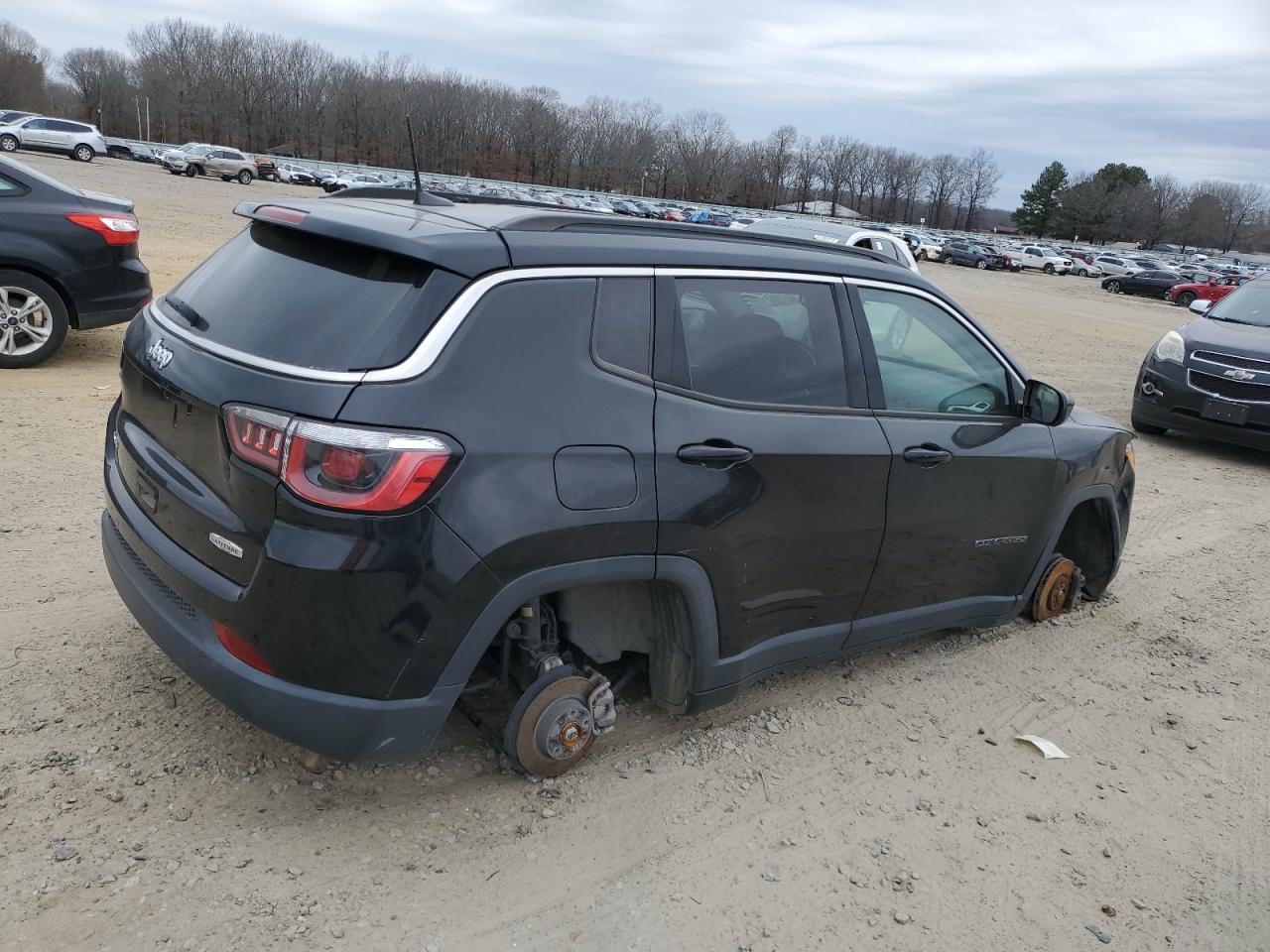 2018 JEEP COMPASS LA - Фото 3