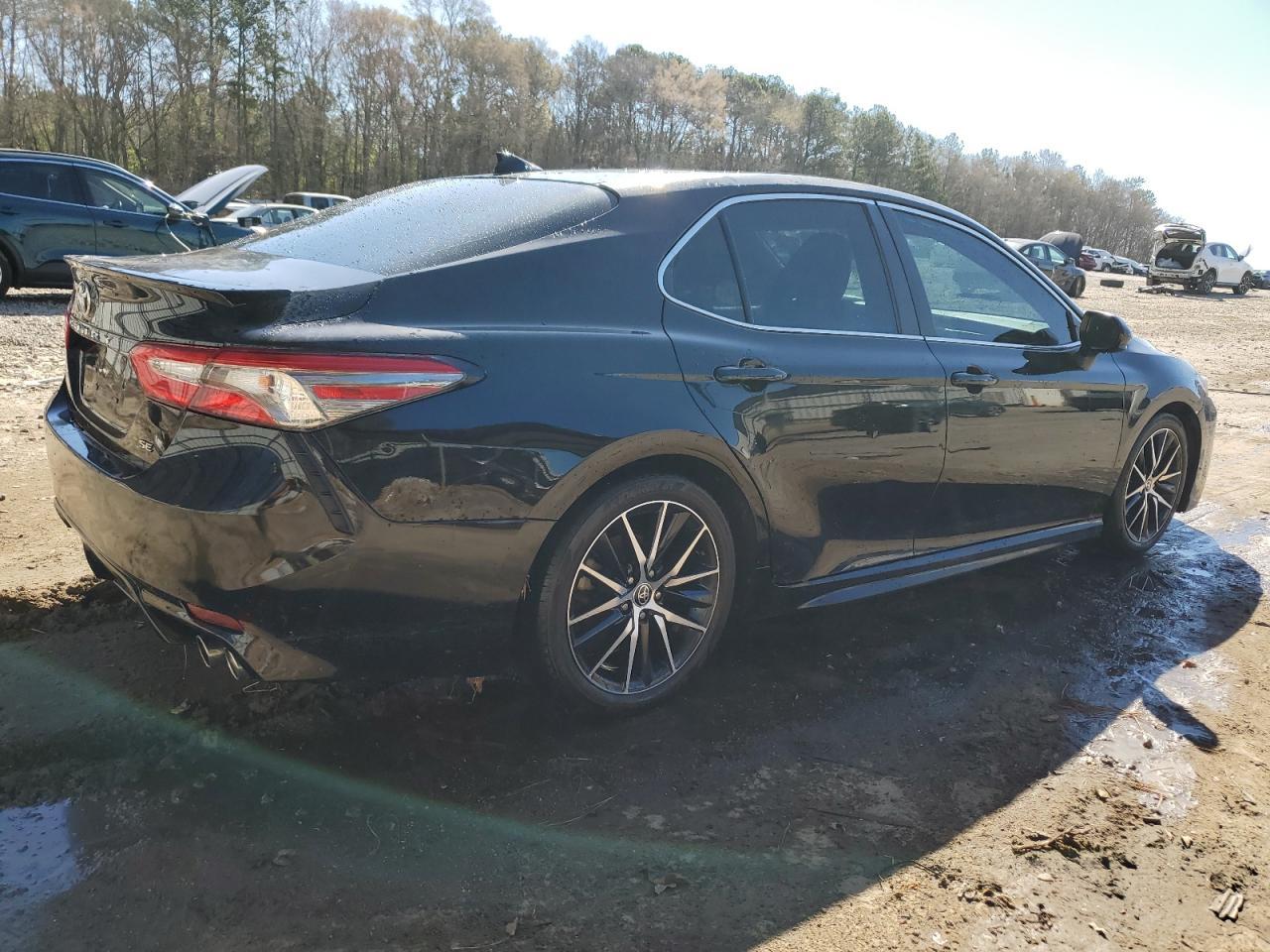 2019 TOYOTA CAMRY L - Image 3