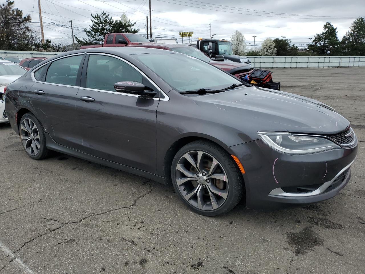 2015 CHRYSLER 200 C - Image 4
