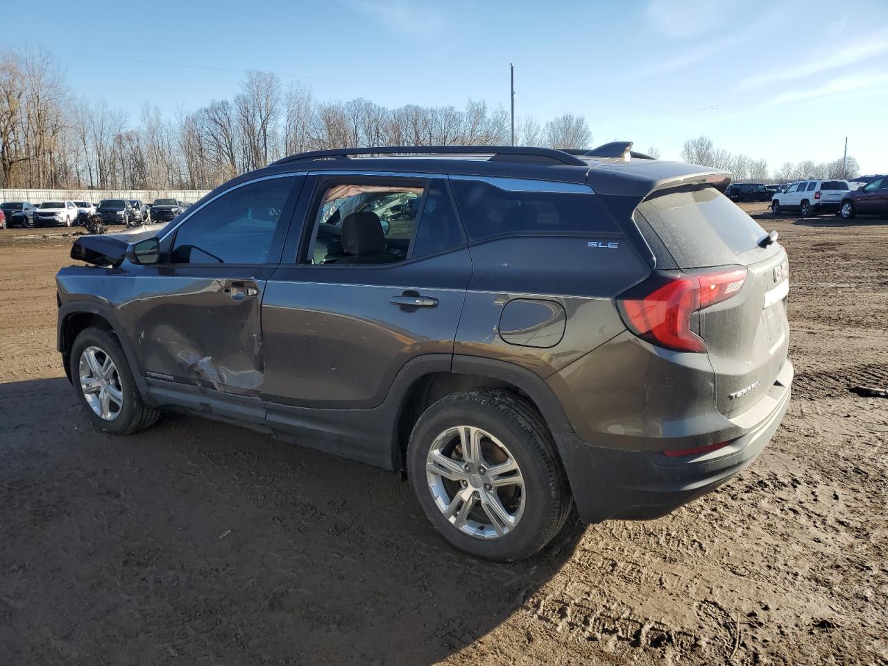 2019 GMC TERRAIN SL - Image 2