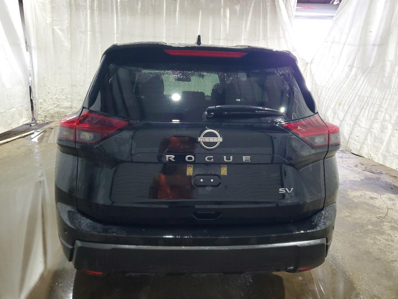 2024 NISSAN ROGUE SV - Image 6