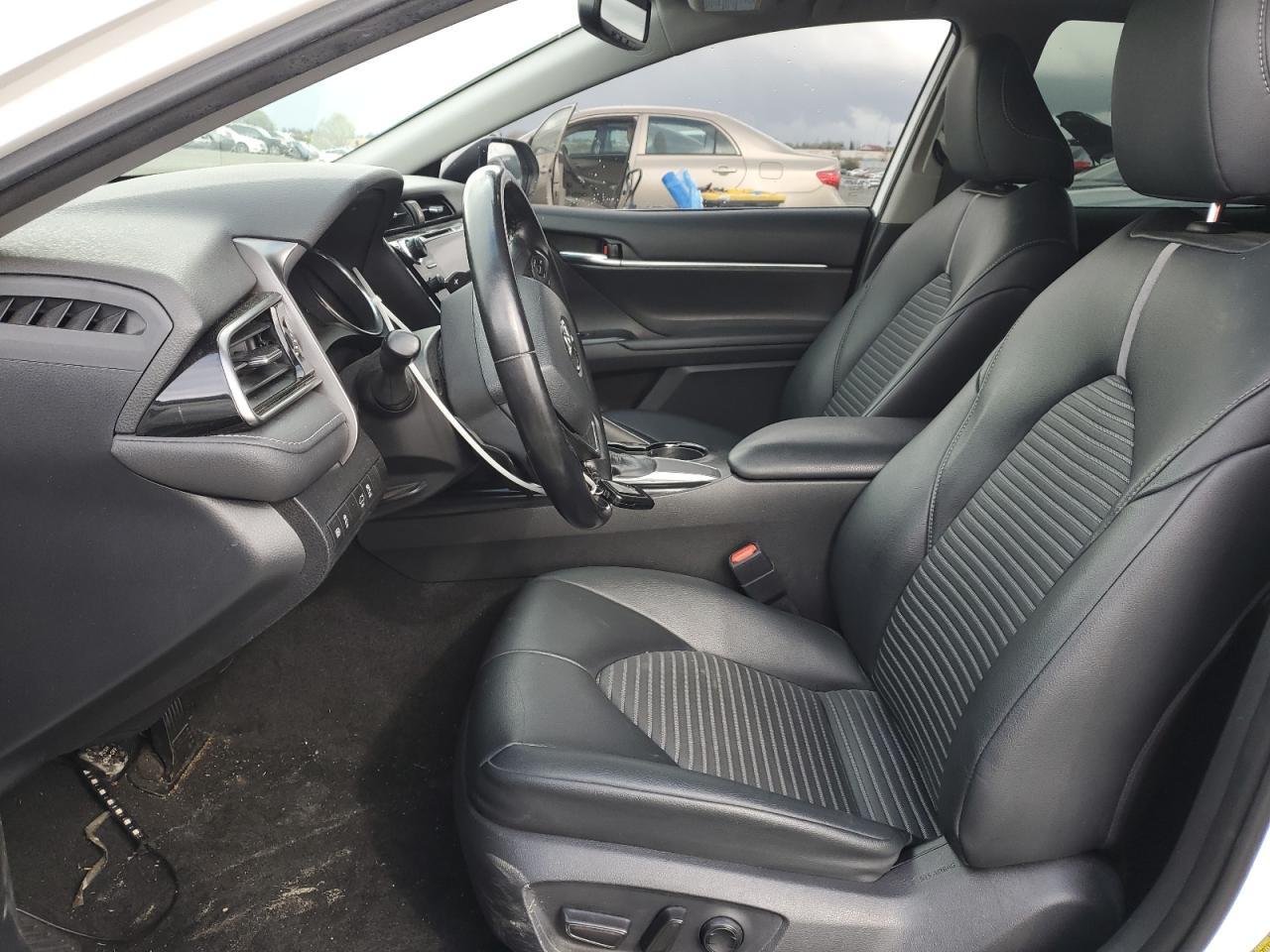 2019 TOYOTA CAMRY L - Image 7