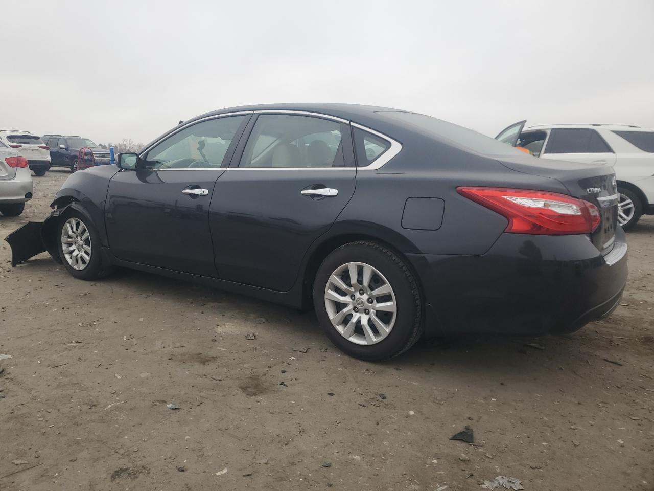 2017 NISSAN ALTIMA 2.5 - Фото 2