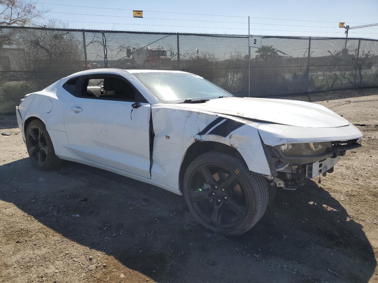 2018 CHEVROLET CAMARO LT - Фото 4