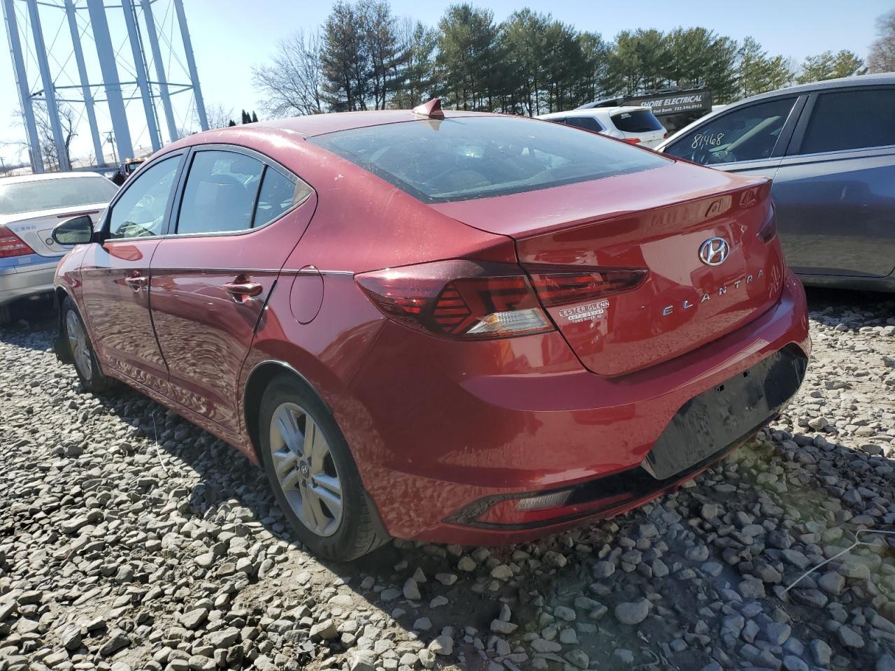 2019 HYUNDAI ELANTRA SE - Image 2