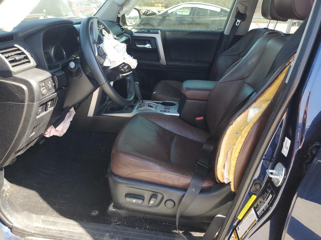 2017 TOYOTA 4RUNNER SR - Фото 7
