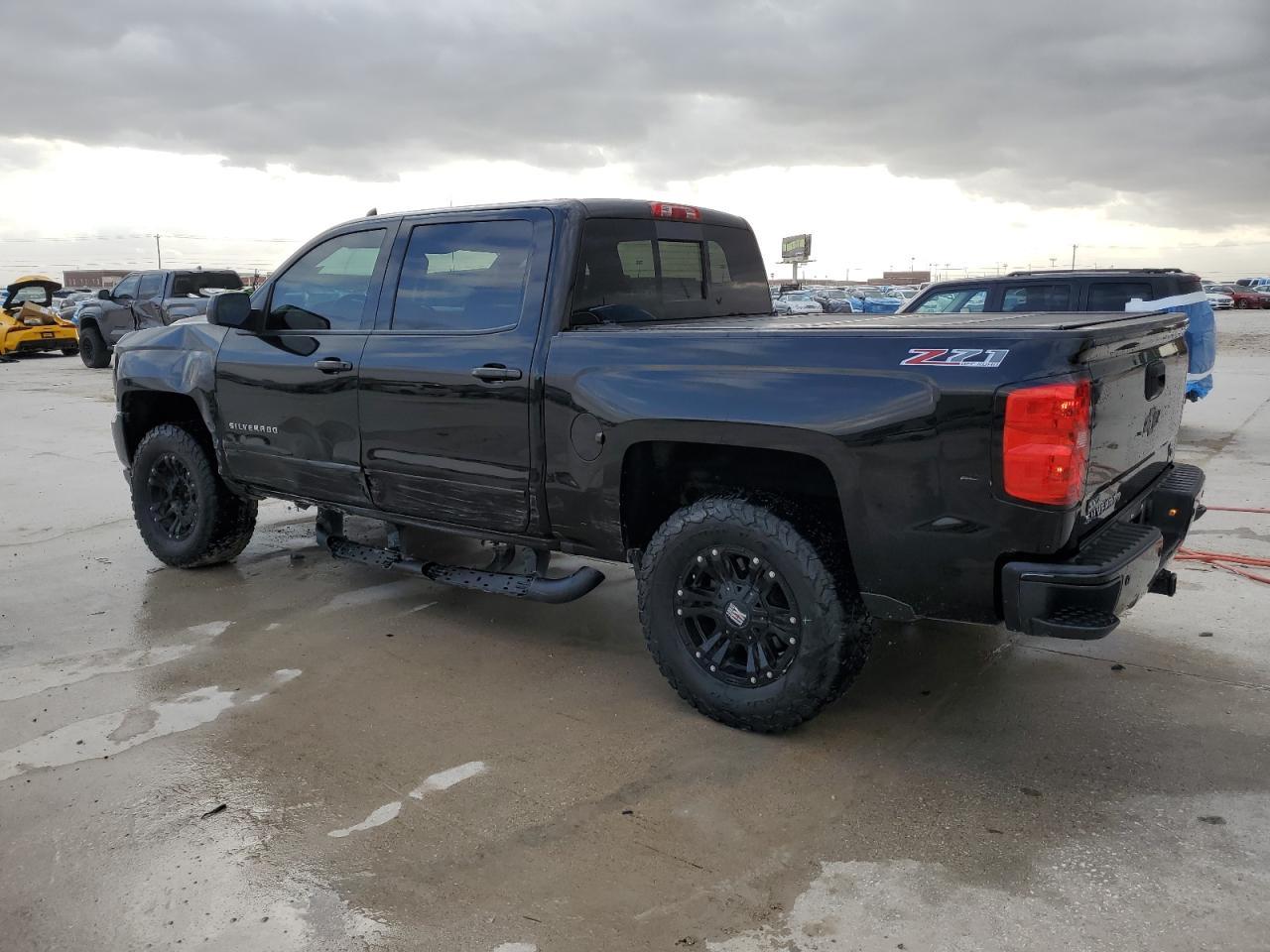 2016 CHEVROLET SILVERADO - Image 2