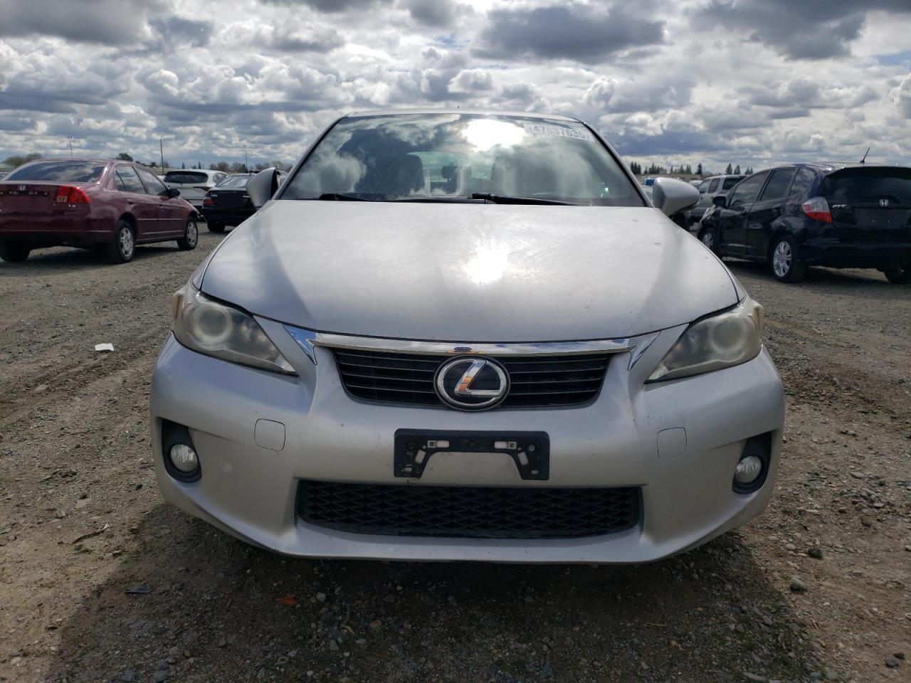 2013 LEXUS CT 200 - Image 5