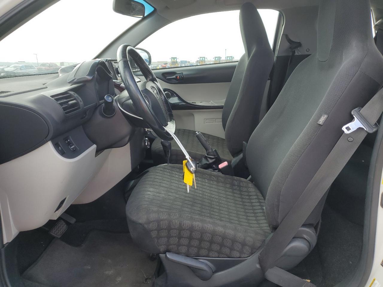 2012 TOYOTA SCION IQ - Фото 7