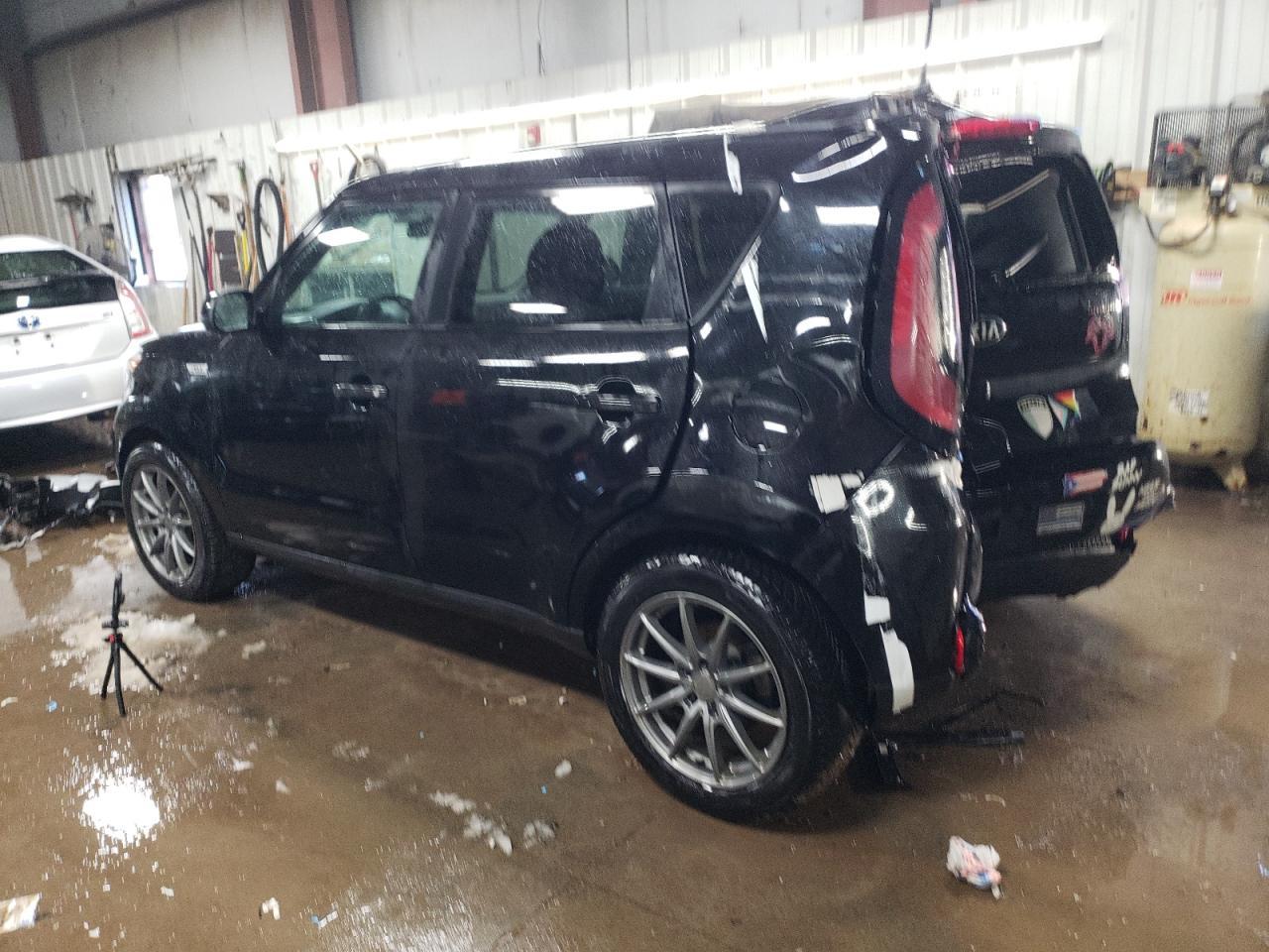 2016 KIA SOUL + - Фото 2