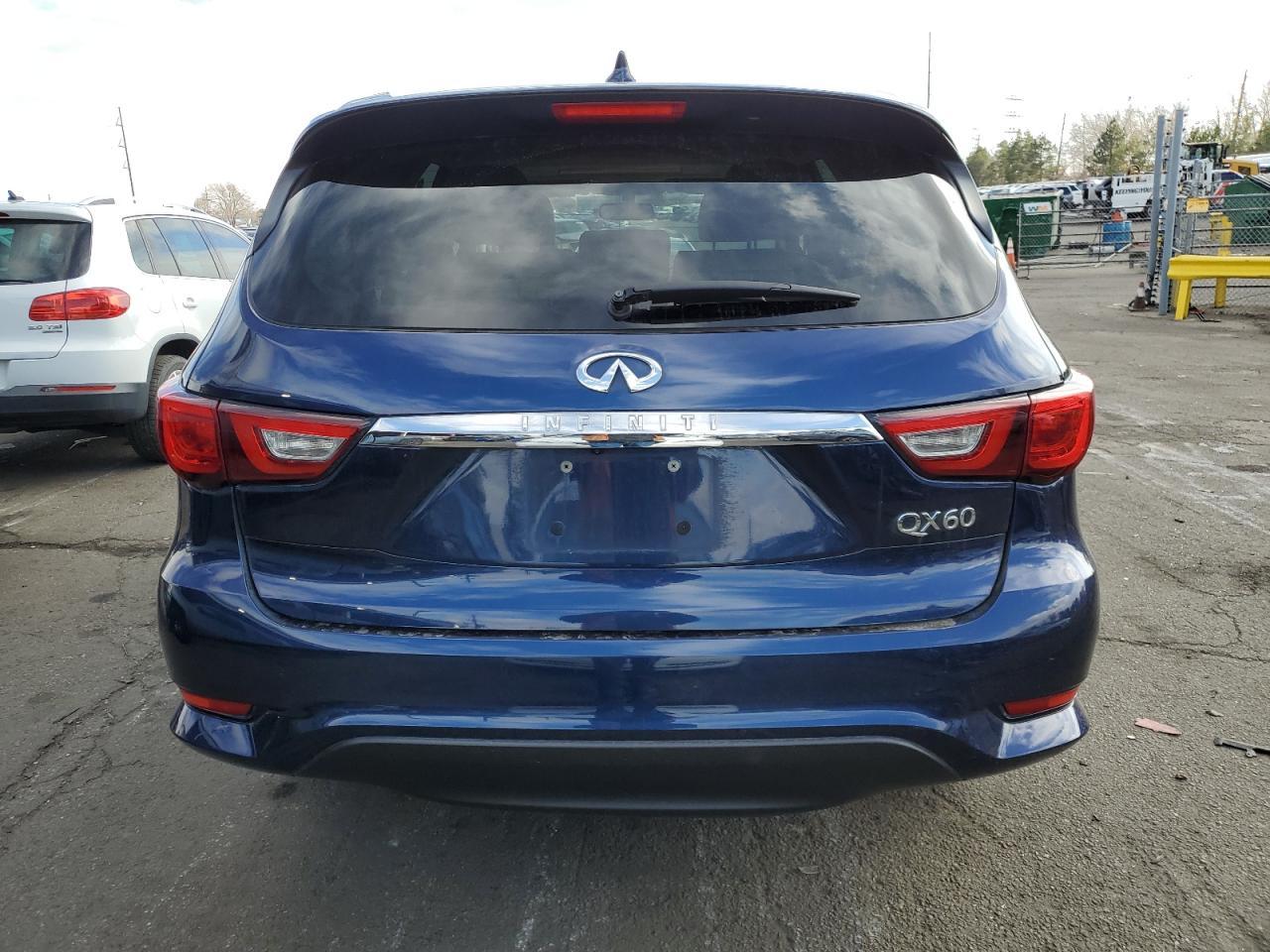 2017 INFINITI QX60 - Image 6