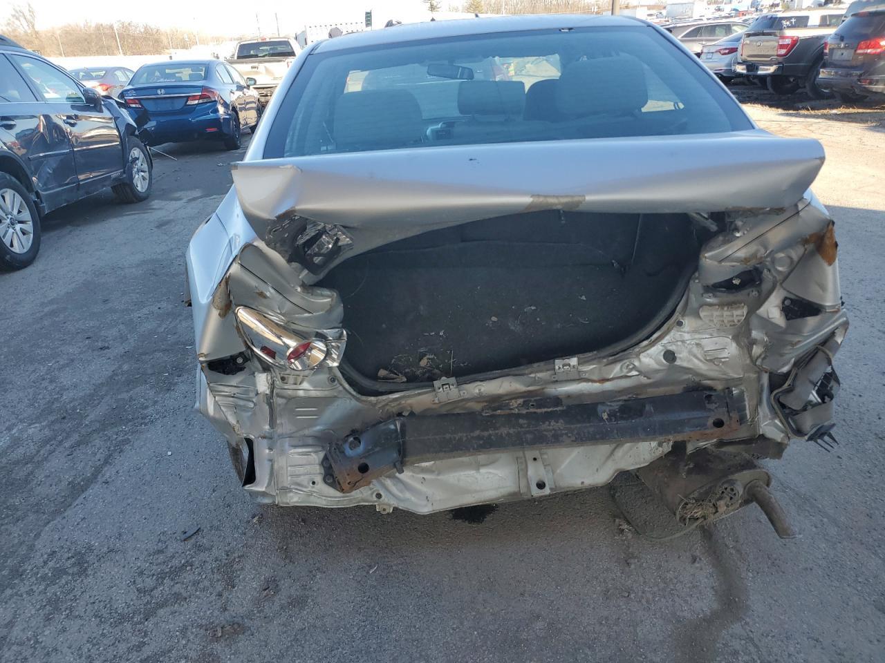 2013 TOYOTA COROLLA BA - Image 6
