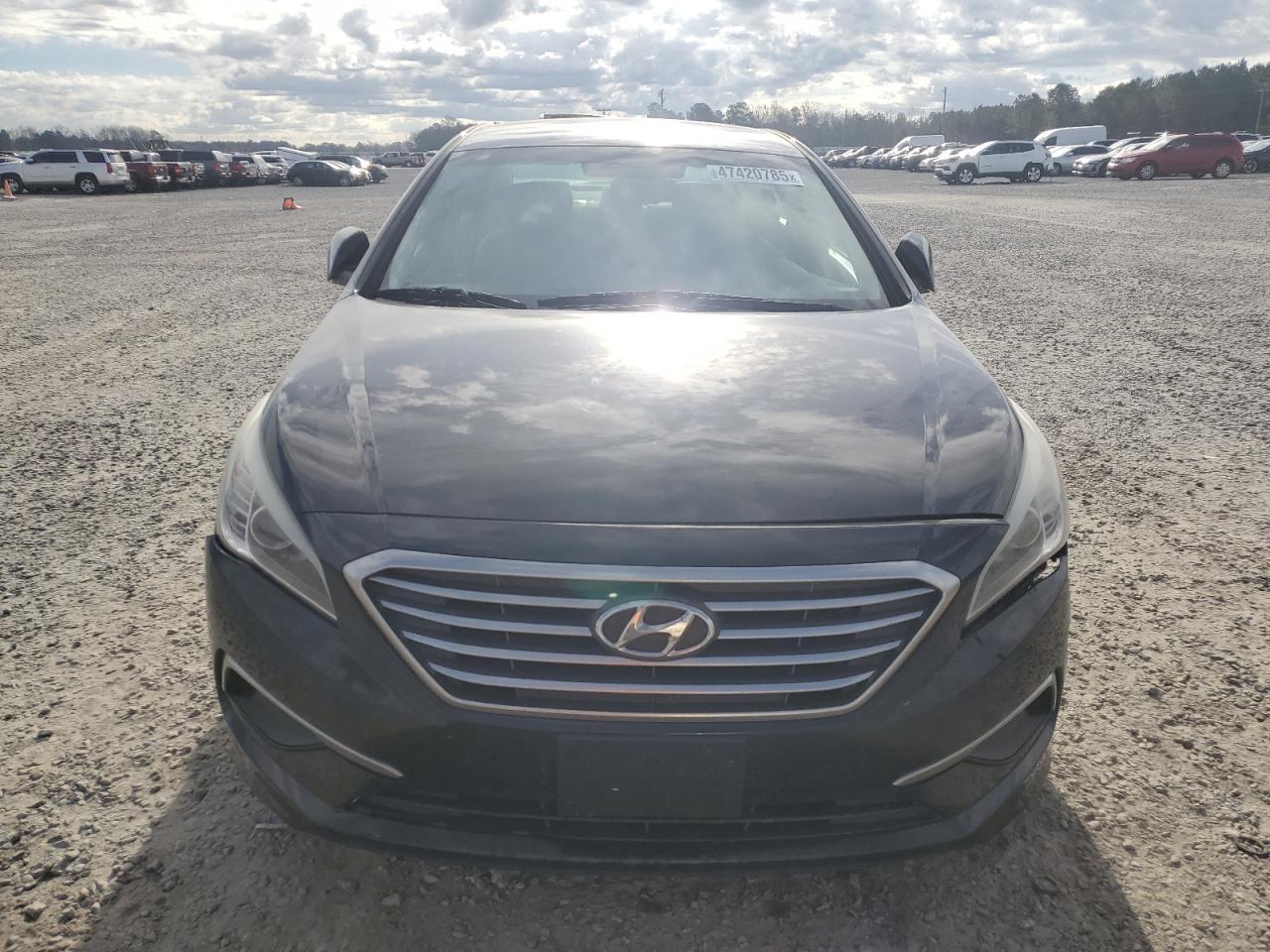 2017 HYUNDAI SONATA SE - Фото 5