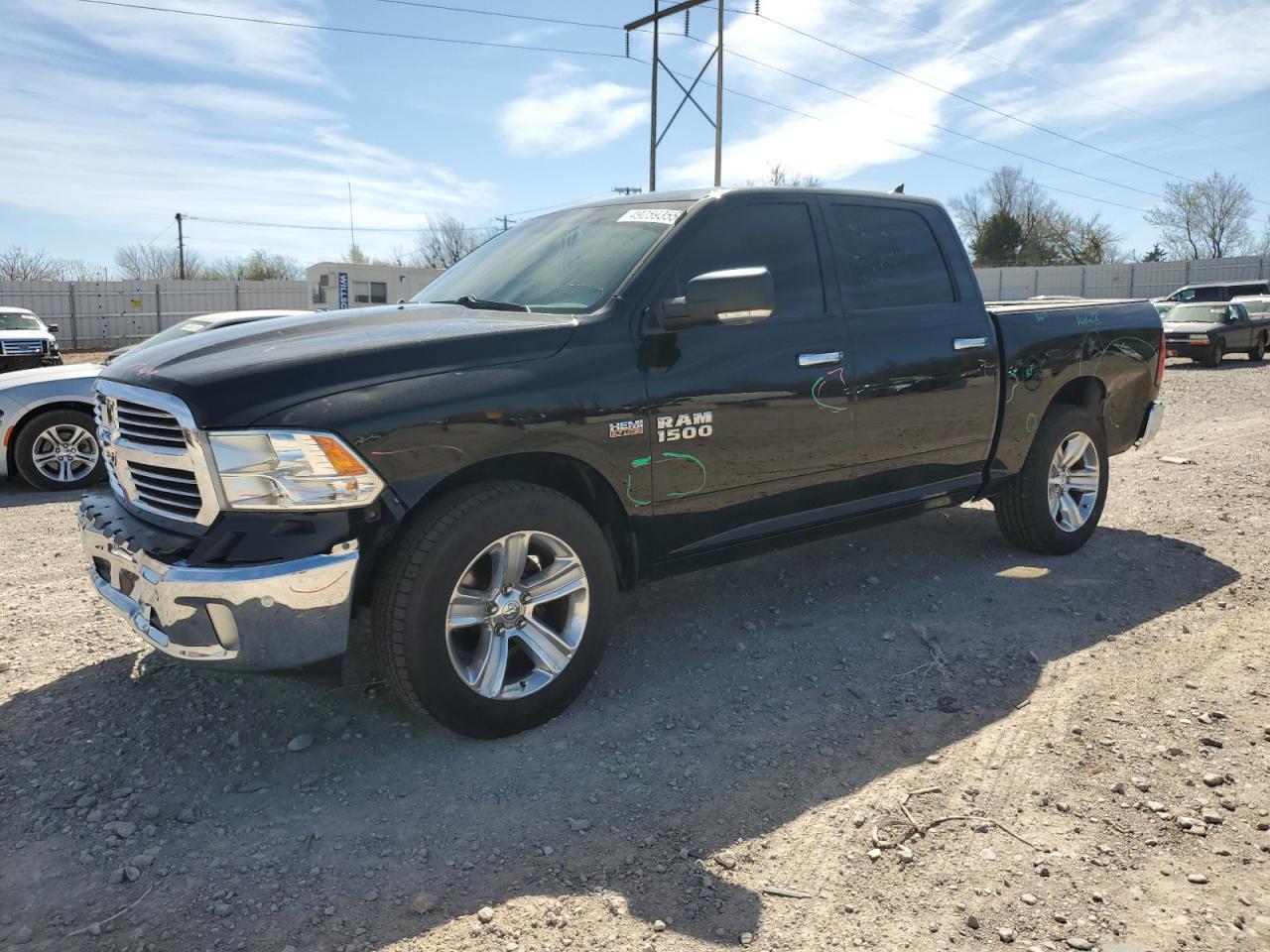 2014 RAM 1500 SLT