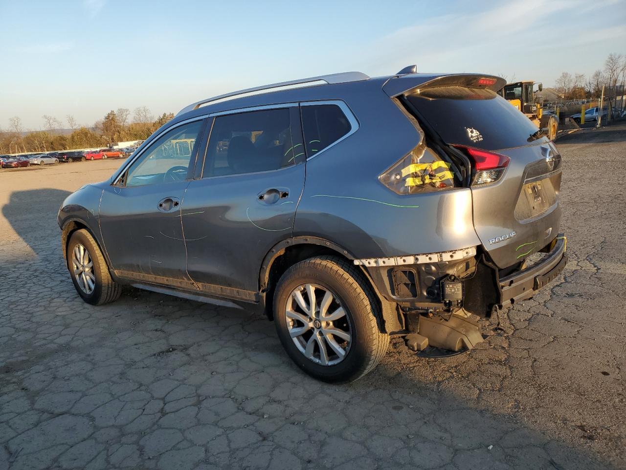 2018 NISSAN ROGUE S - Фото 2