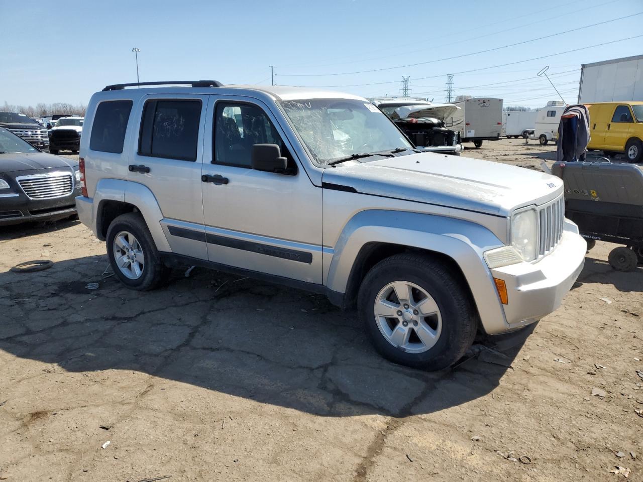 2011 JEEP LIBERTY SP - Image 4