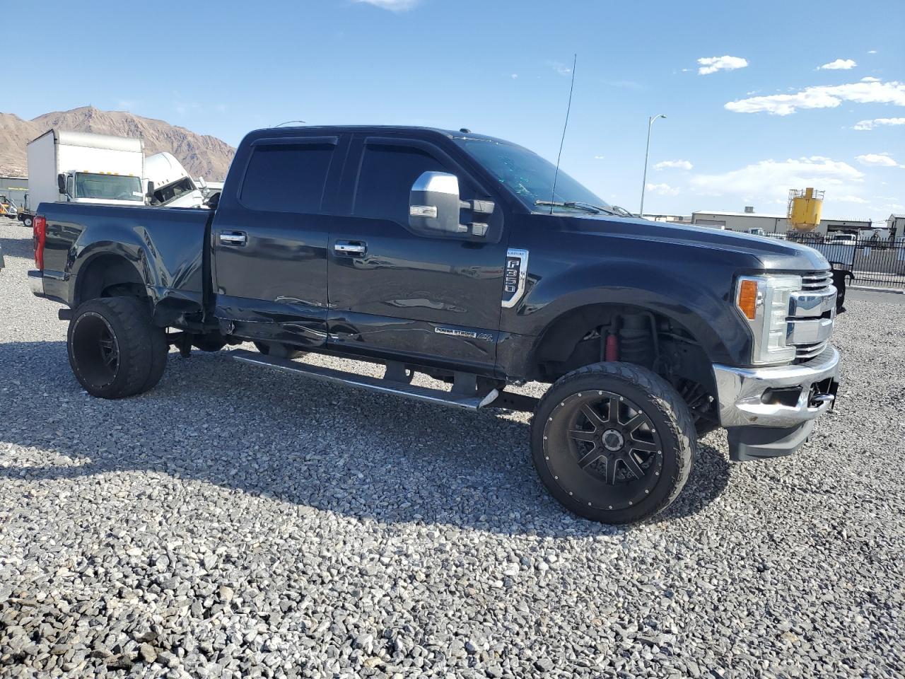 2017 FORD F350 SUPER - Фото 4