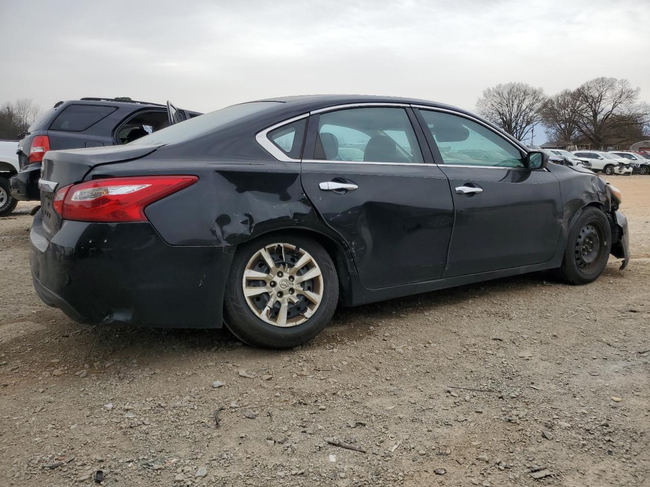 2016 NISSAN ALTIMA 2.5 - Фото 3