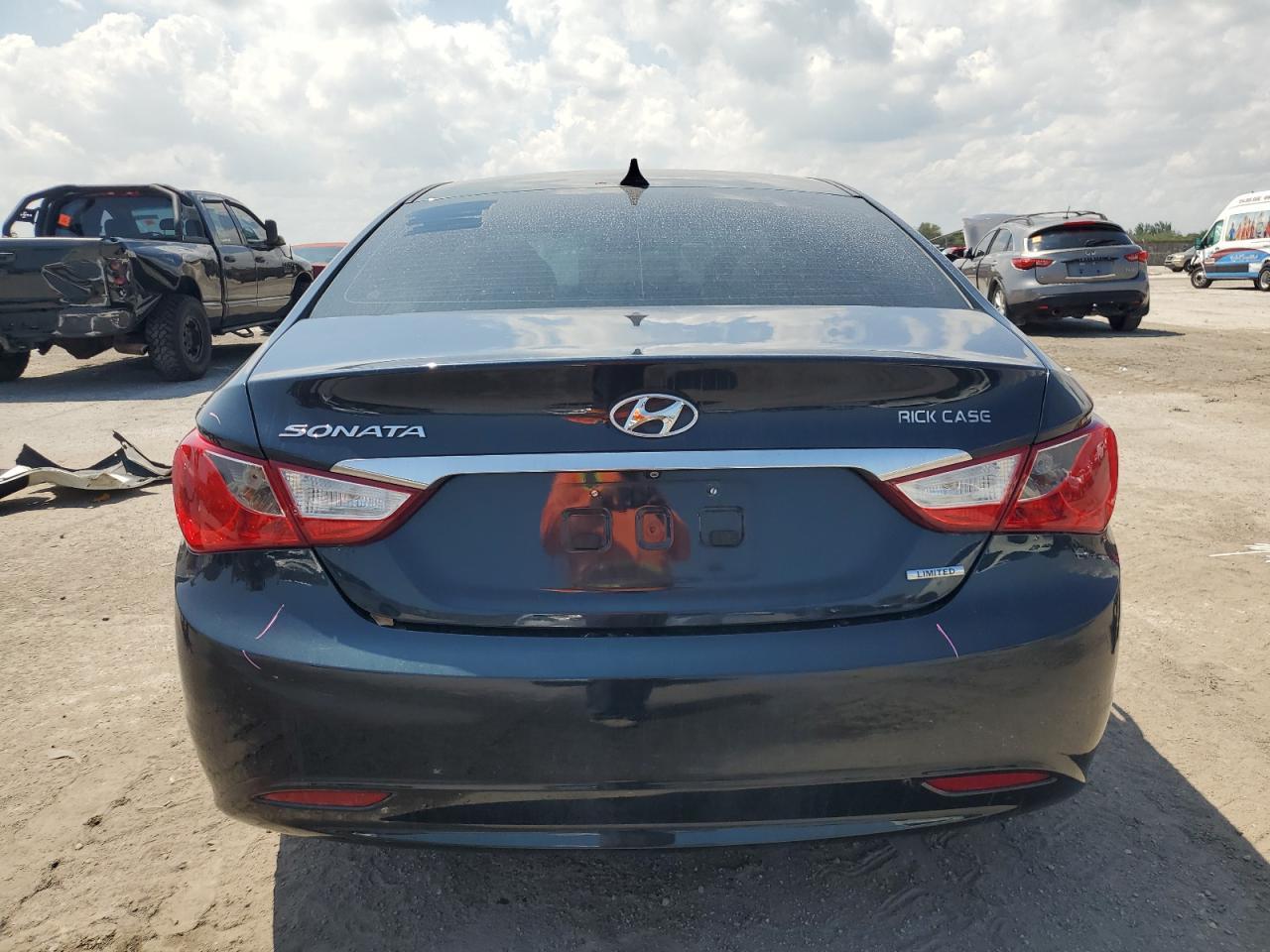 2011 HYUNDAI SONATA SE - Фото 6