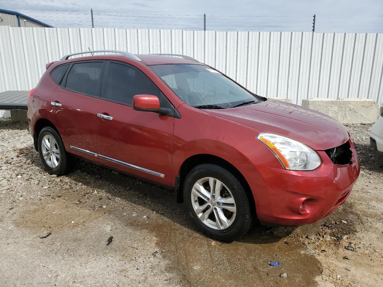 2013 NISSAN ROGUE S - Image 4