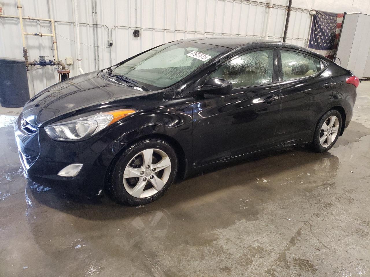 2013 HYUNDAI ELANTRA GL