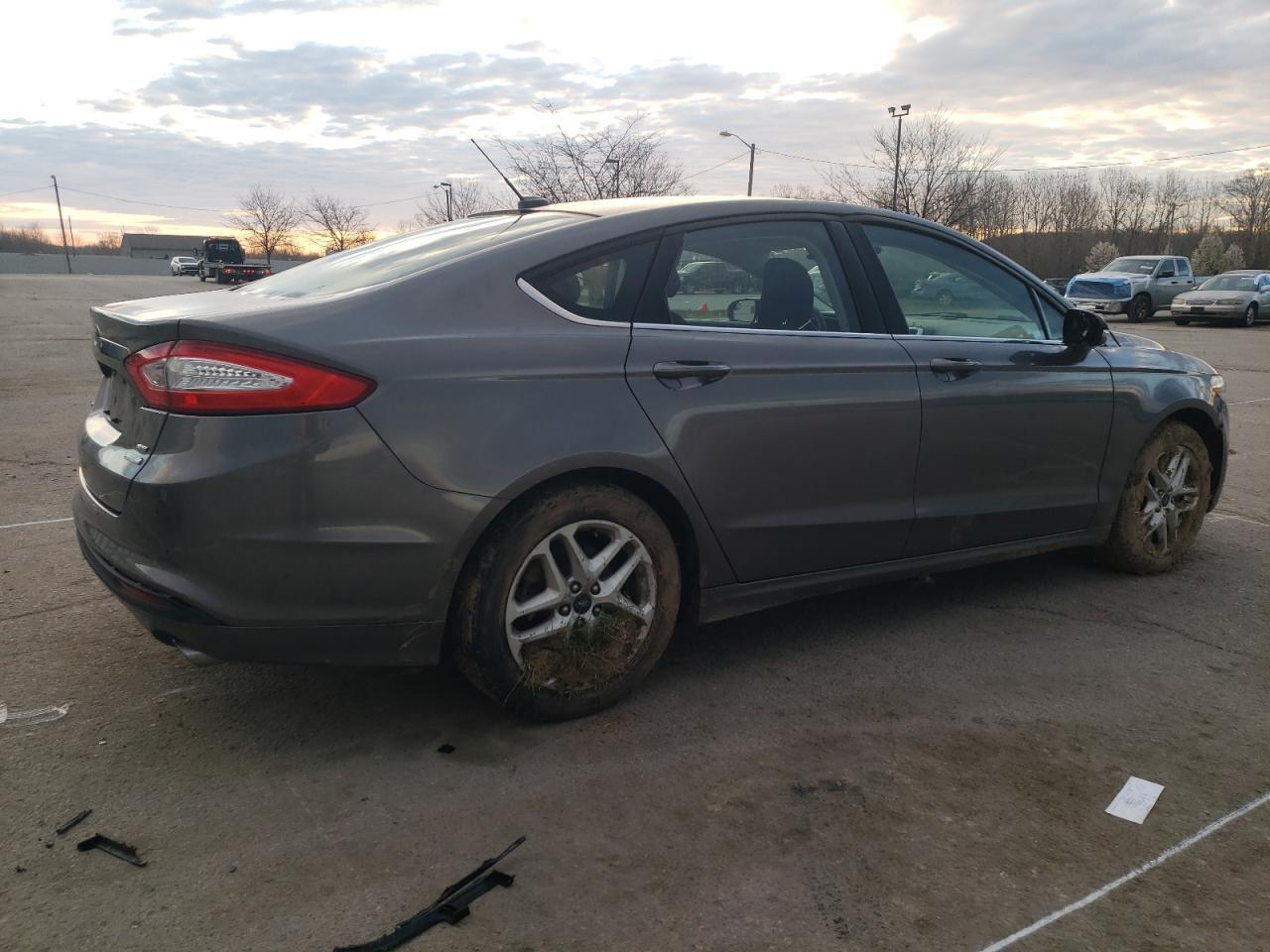 2014 FORD FUSION SE - Image 3