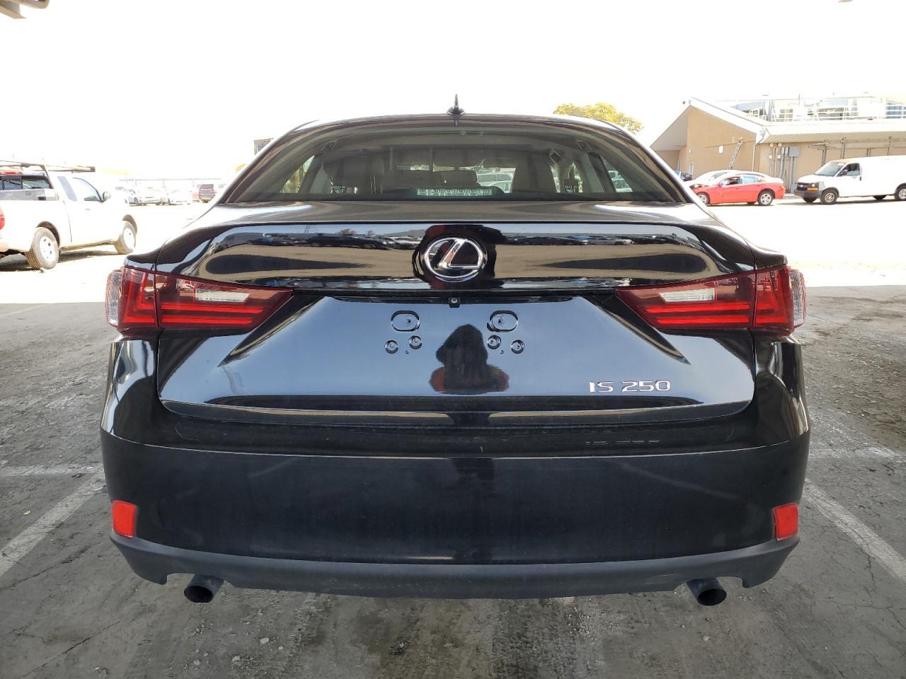 2014 LEXUS IS 250 - Фото 6