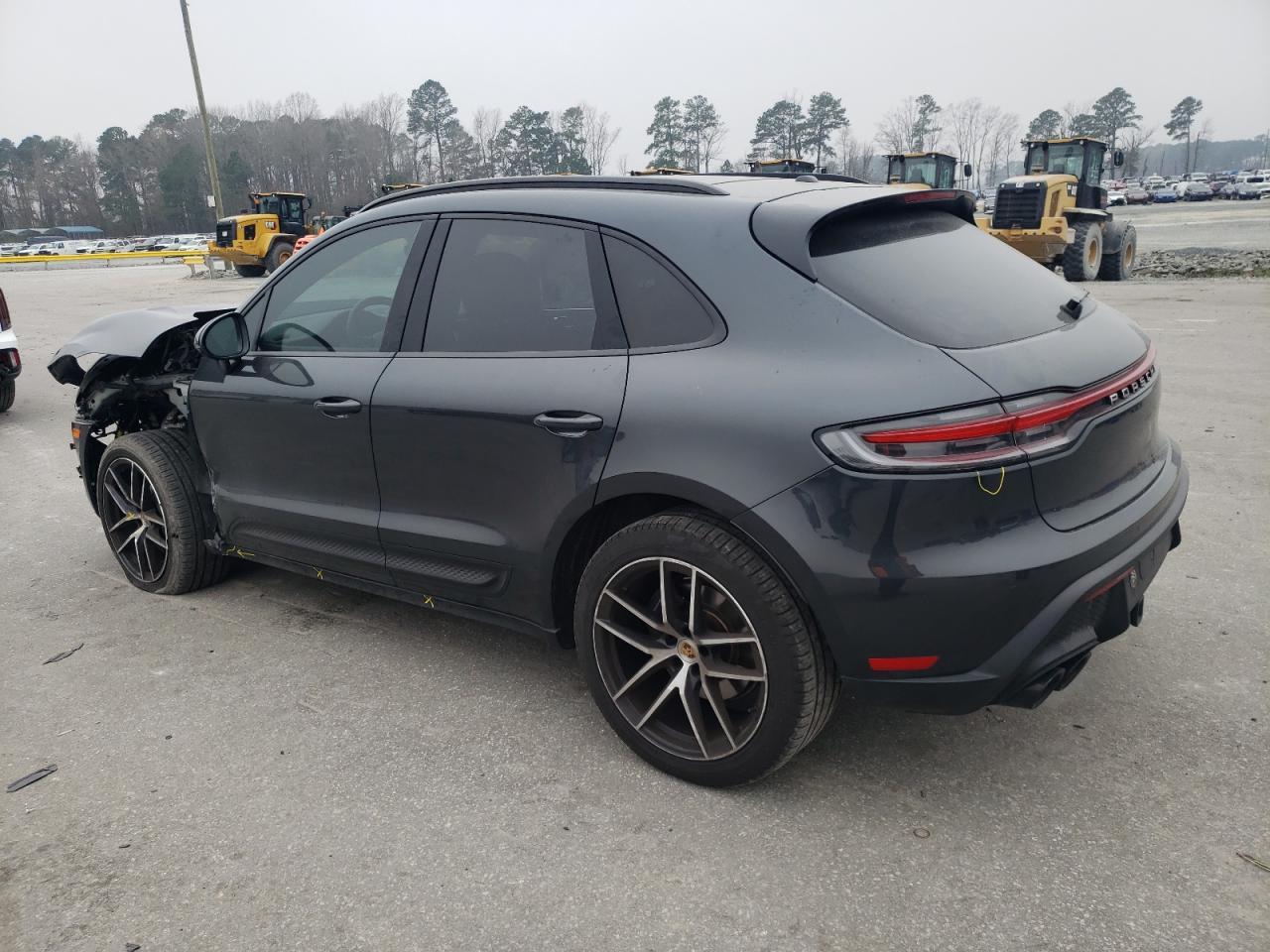2023 PORSCHE MACAN BASE - Фото 2