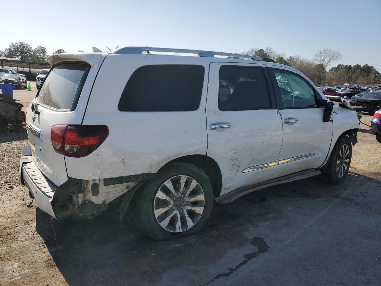 2018 TOYOTA SEQUOIA LI - Фото 3