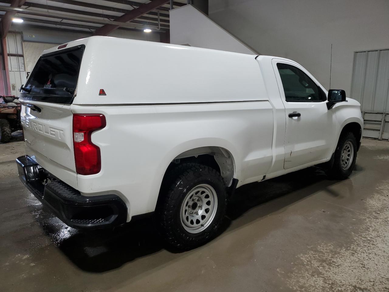 2023 CHEVROLET SILVERADO - Image 3