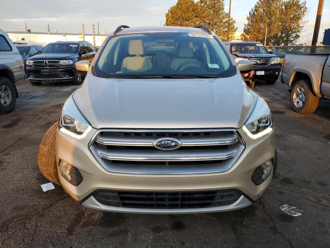 2017 FORD ESCAPE SE - Image 5