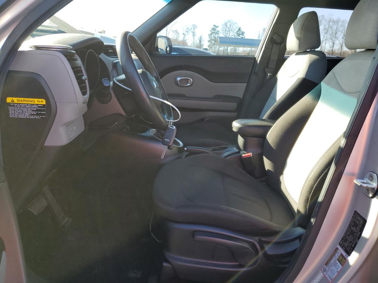 2017 KIA SOUL - Фото 7