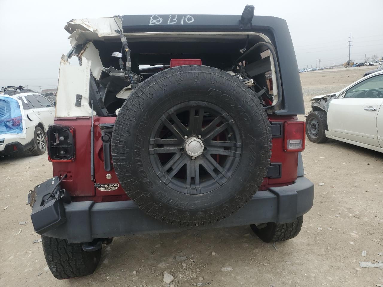 2012 JEEP WRANGLER U - Image 6