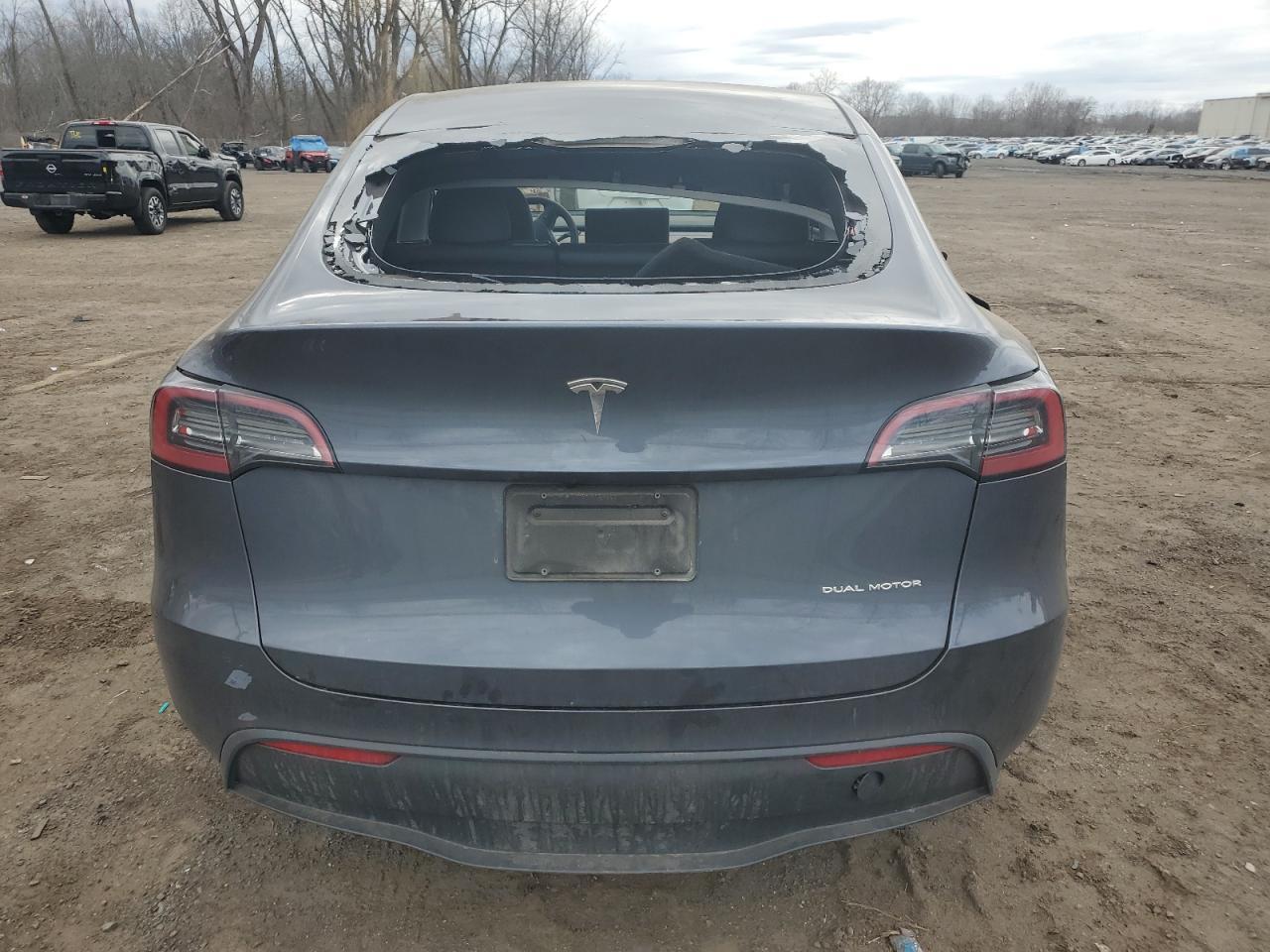 2023 TESLA MODEL Y - Фото 6