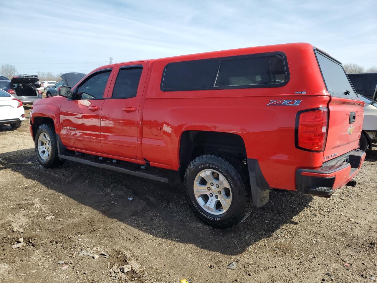 2017 CHEVROLET SILVERADO - Фото 2