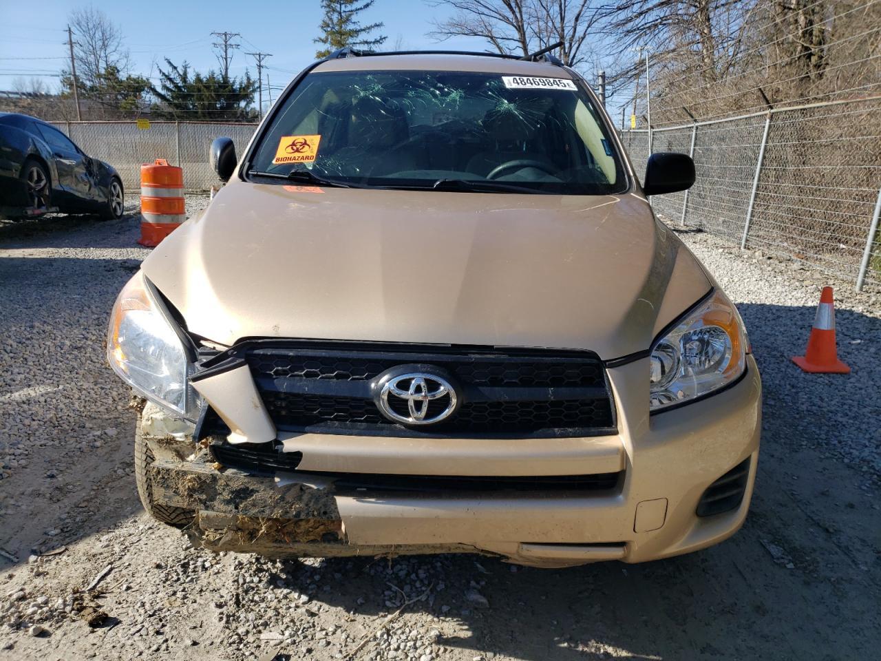 2011 TOYOTA RAV4 - Image 5