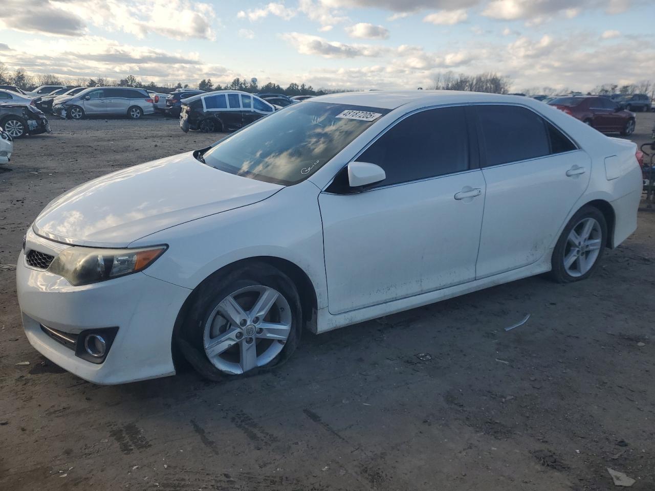 2014 TOYOTA CAMRY L