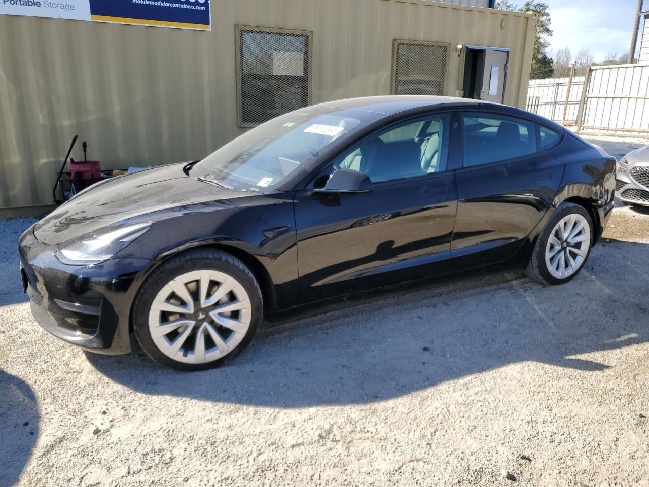 2022 TESLA MODEL 3