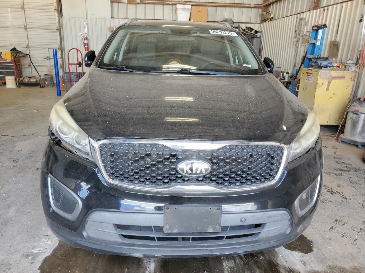 2016 KIA SORENTO LX - Image 5
