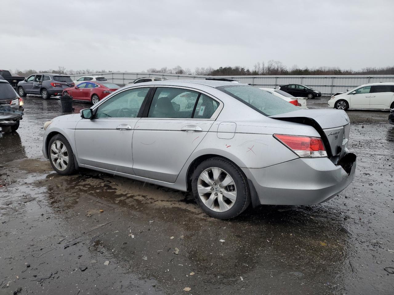 2010 HONDA ACCORD EXL - Image 2