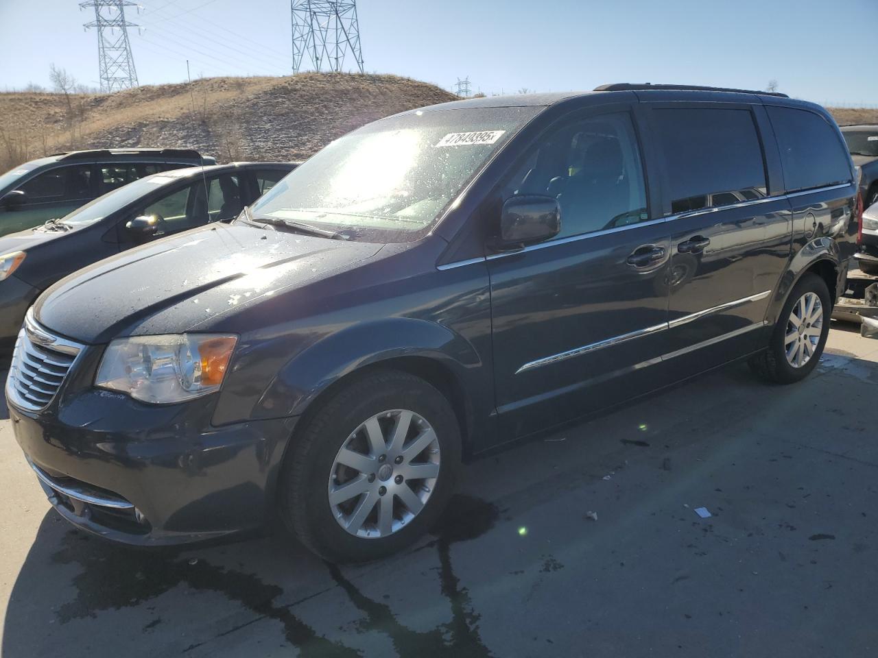 2014 CHRYSLER TOWN & COU