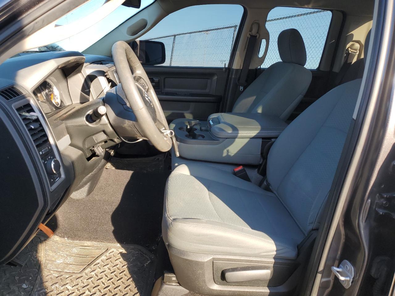2018 RAM 1500 ST - Image 7
