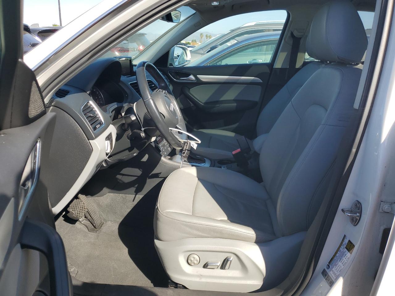 2016 AUDI Q3 PREMIUM - Image 7