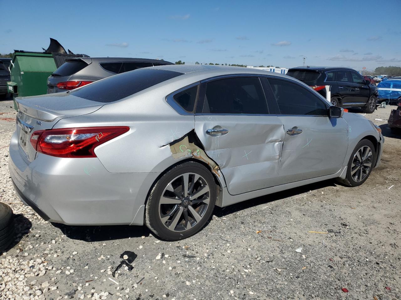 2016 NISSAN ALTIMA 2.5 - Фото 3