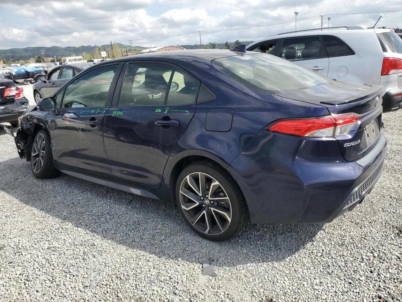 2020 TOYOTA COROLLA SE - Image 2