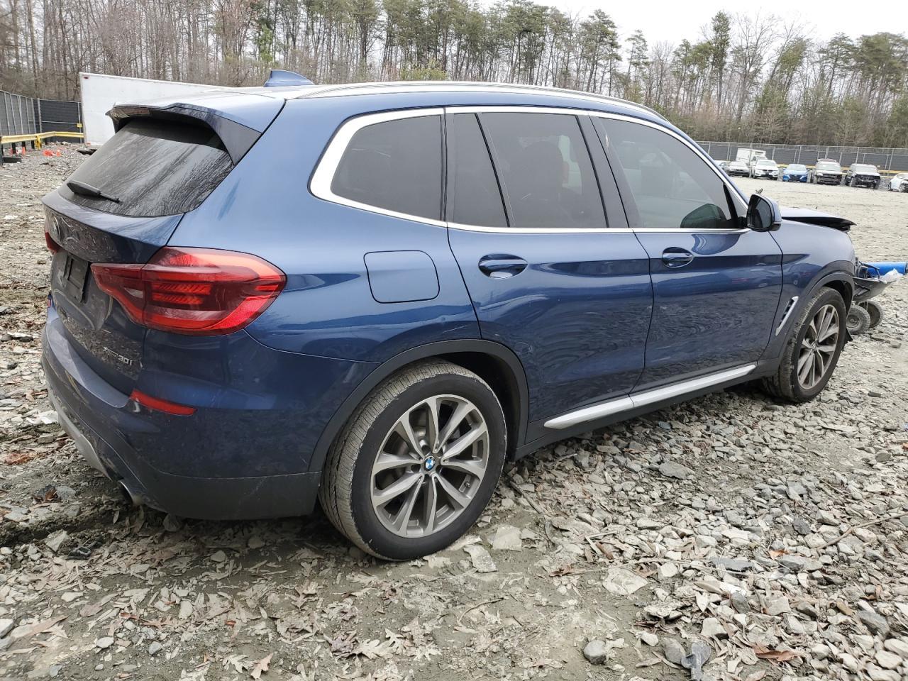2019 BMW X3 XDRIVE3 - Фото 3