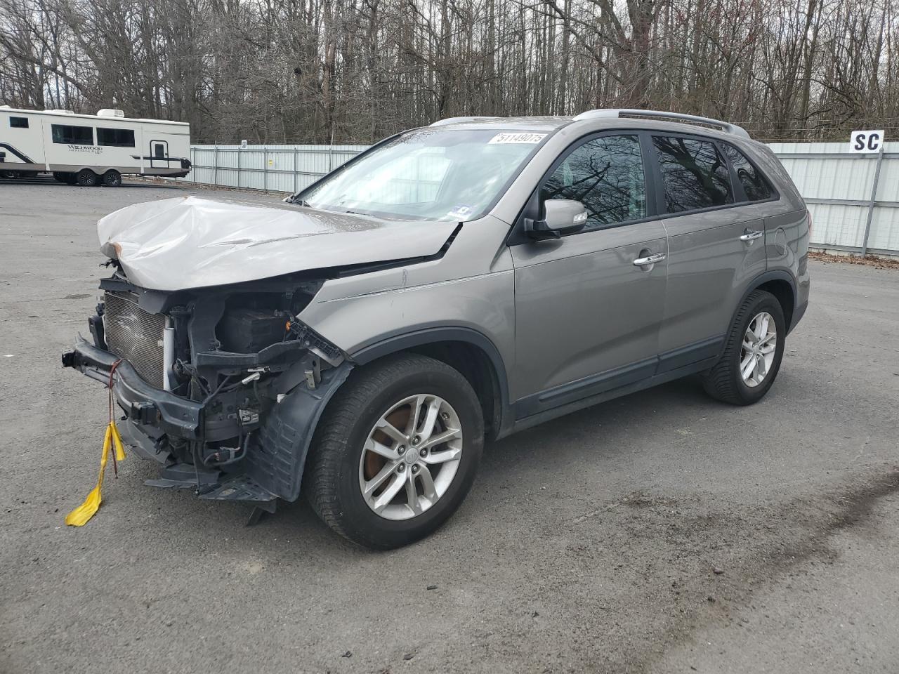 2015 KIA SORENTO LX