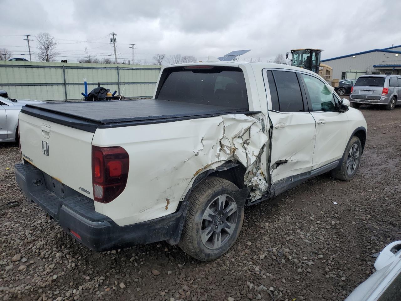 2017 HONDA RIDGELINE - Image 3