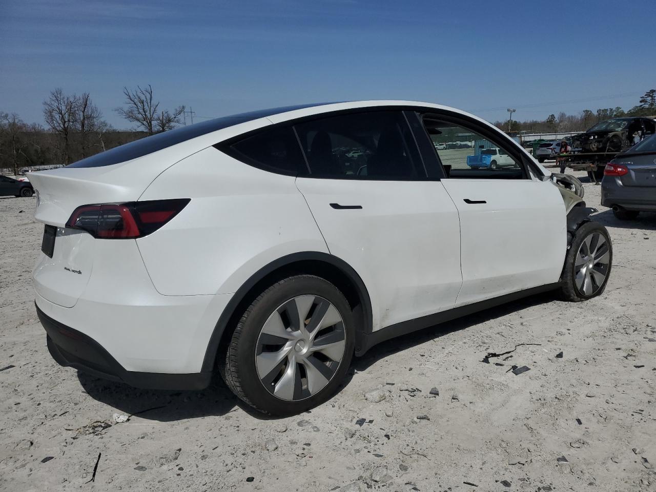 2023 TESLA MODEL Y - Фото 3